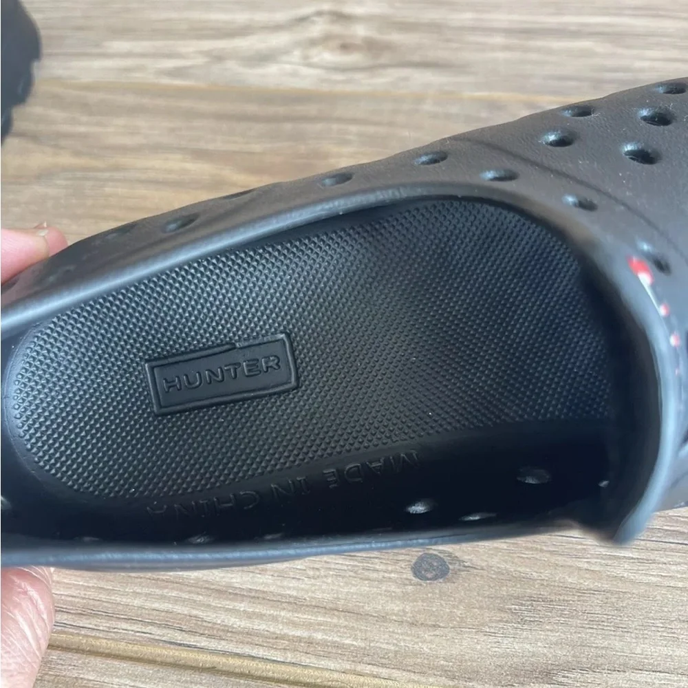 Hunter Outdoor Lightweight Water Shoe black waterproof with sock liner B 4- G 5